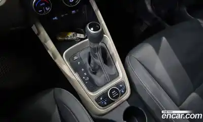 Hyundai Venue 2022 1.6 гидро в Москве № 2049965, миниатюра 12