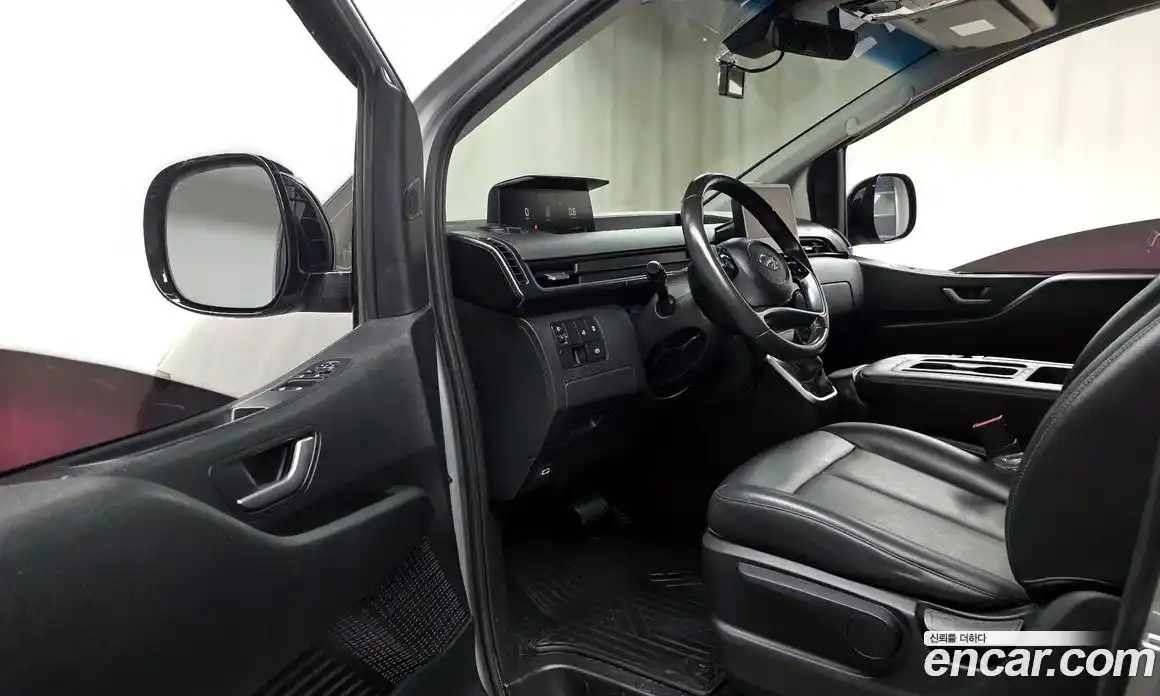 Hyundai Staria 2021 3.5 гидро в Москве № 2050156, фото 13