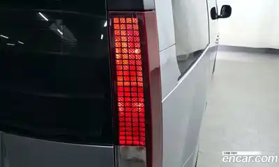 Hyundai Staria 2021 3.5 гидро в Москве № 2050156, миниатюра 9