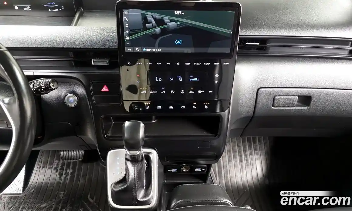 Hyundai Staria 2021 3.5 гидро в Москве № 2050156, фото 10