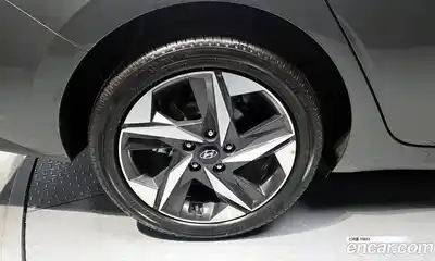Hyundai Avante 2021 1.6 гидро в Москве № 2050220, миниатюра 5