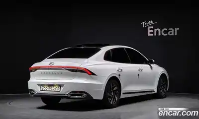 Hyundai Grandeur 2022 2.4 гидро в Москве № 2050256, миниатюра 2