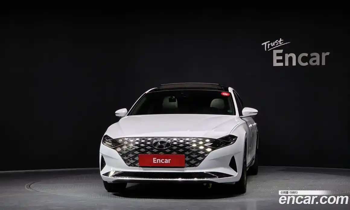 Hyundai Grandeur 2022 2.4 гидро в Москве № 2050256, фото 3