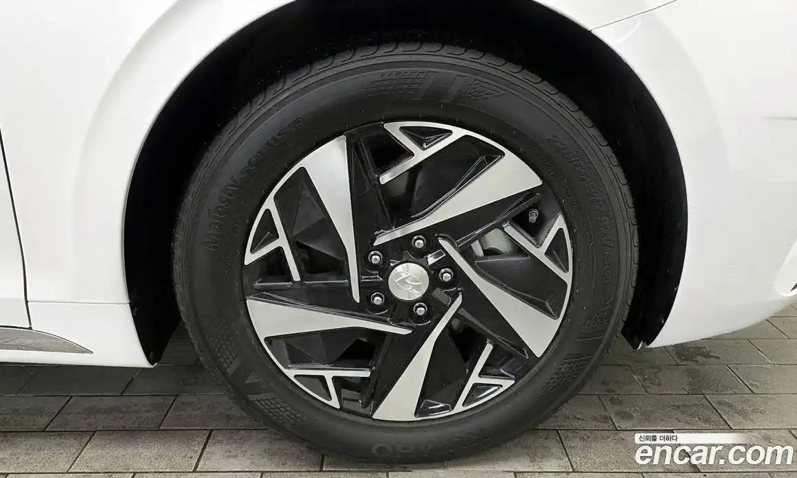 Hyundai Grandeur 2022 2.4 гидро в Москве № 2050256, фото 7