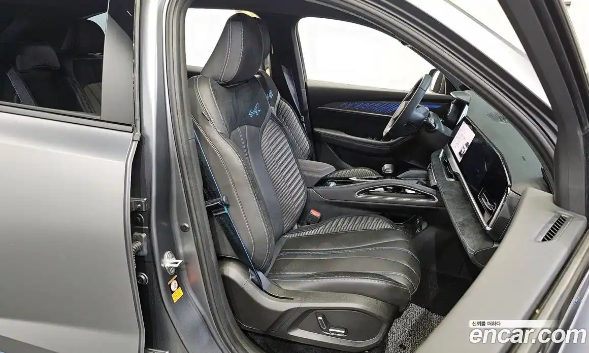 Renault Grand Koleos 2024 1.5 гидро в Москве № 205042, фото 12