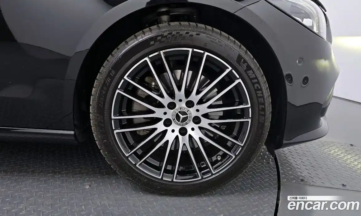 Mercedes-Benz C-Class 2023 2.0 гидро в Москве № 2050535, фото 6