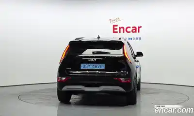 Kia Niro 2023 0.2 гидро в Москве № 2050577, миниатюра 4