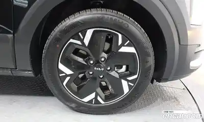Kia Niro 2023 0.2 гидро в Москве № 2050577, миниатюра 7