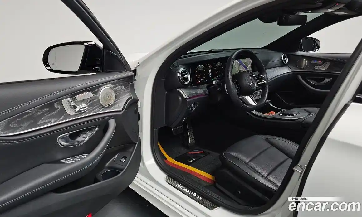 Mercedes-Benz E-Class 2023 2.0 гидро в Москве № 2050608, фото 12