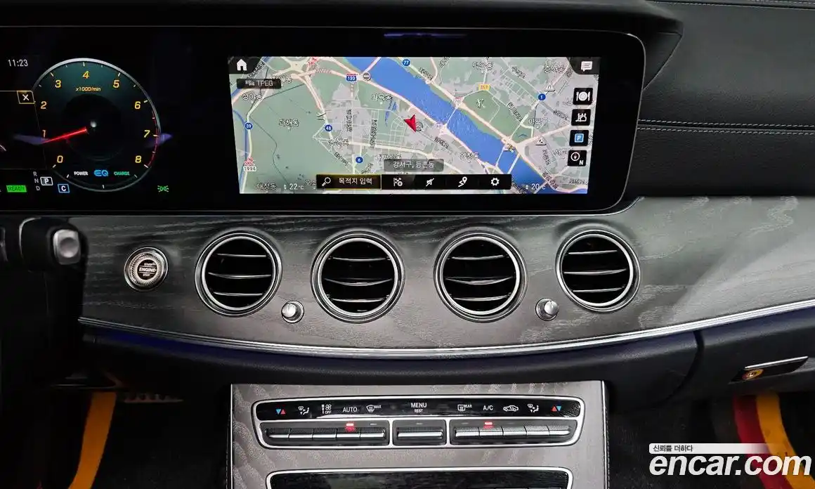 Mercedes-Benz E-Class 2023 2.0 гидро в Москве № 2050608, фото 19