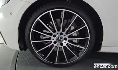 Mercedes-Benz E-Class 2023 2.0 гидро в Москве № 2050608, миниатюра 4