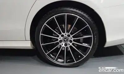 Mercedes-Benz E-Class 2023 2.0 гидро в Москве № 2050608, миниатюра 6