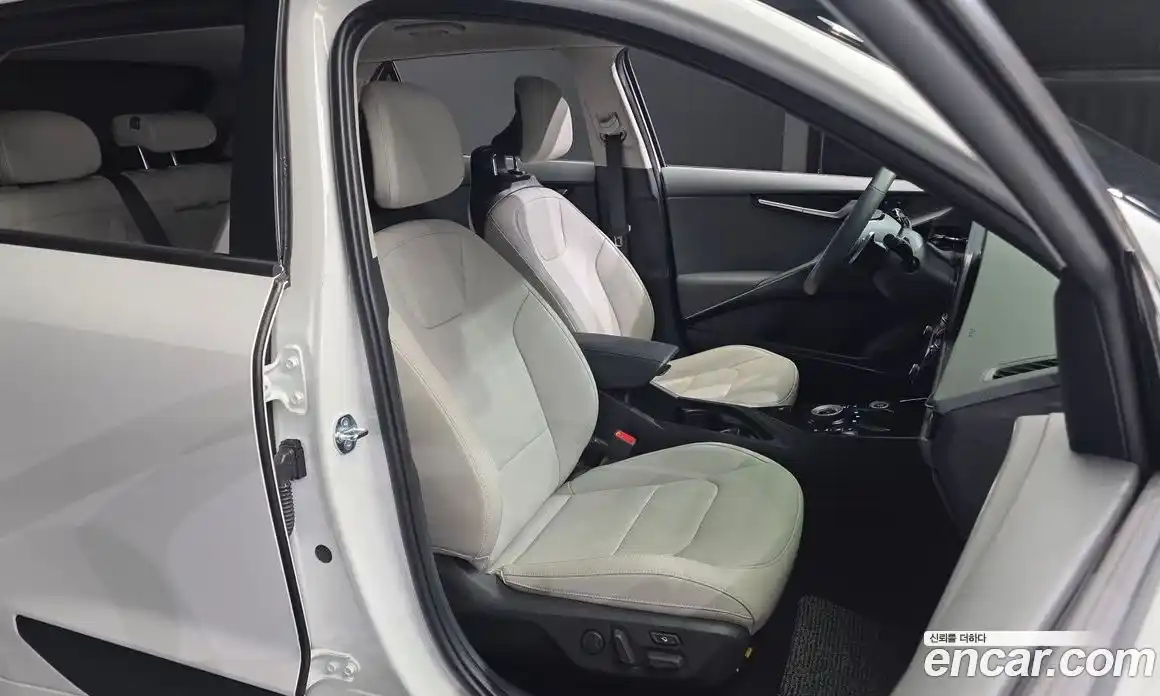 Kia Niro 2025 1.6 гидро в Москве № 2050623, фото 18
