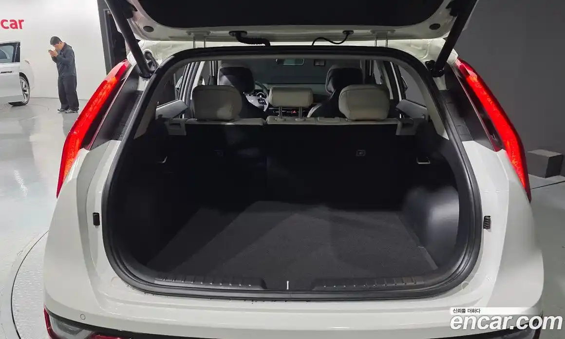 Kia Niro 2025 1.6 гидро в Москве № 2050623, фото 27
