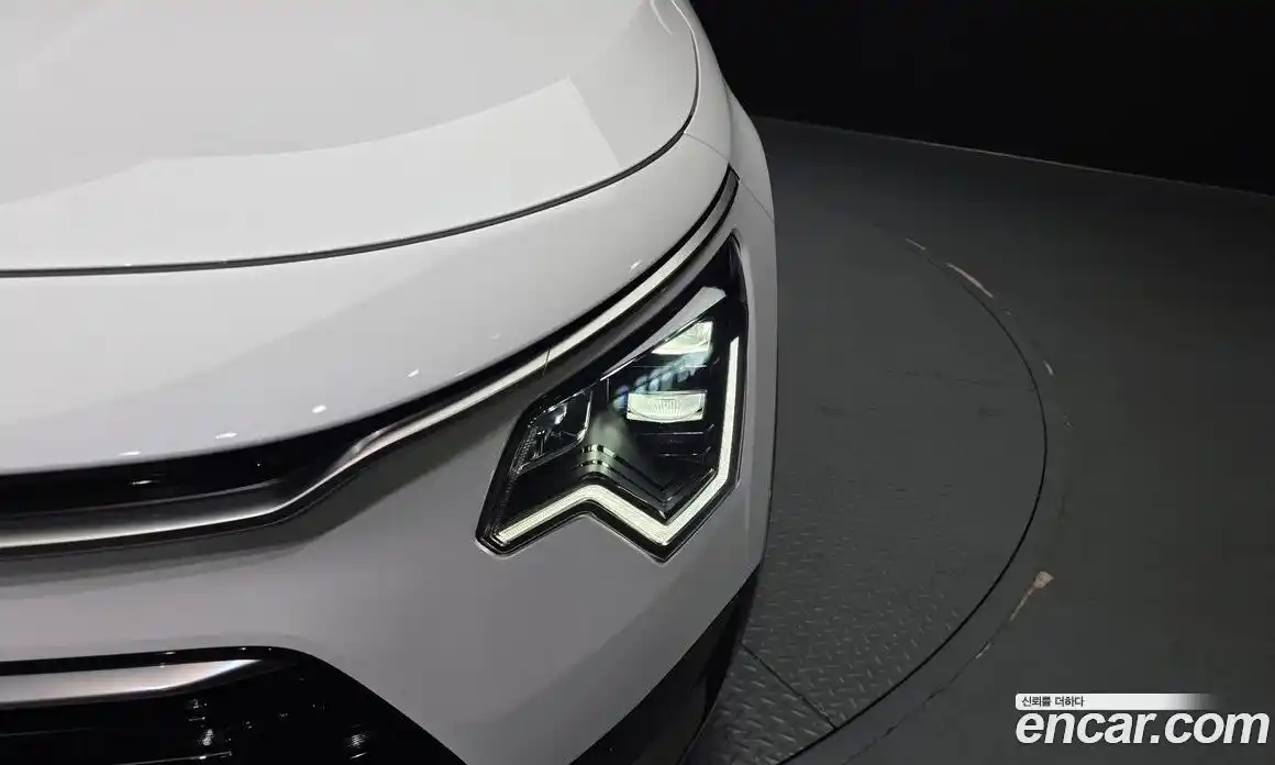 Kia Niro 2025 1.6 гидро в Москве № 2050623, фото 8