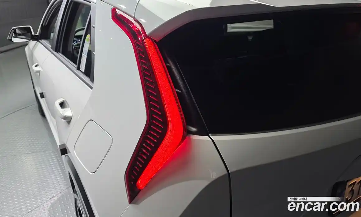 Kia Niro 2025 1.6 гидро в Москве № 2050623, фото 9