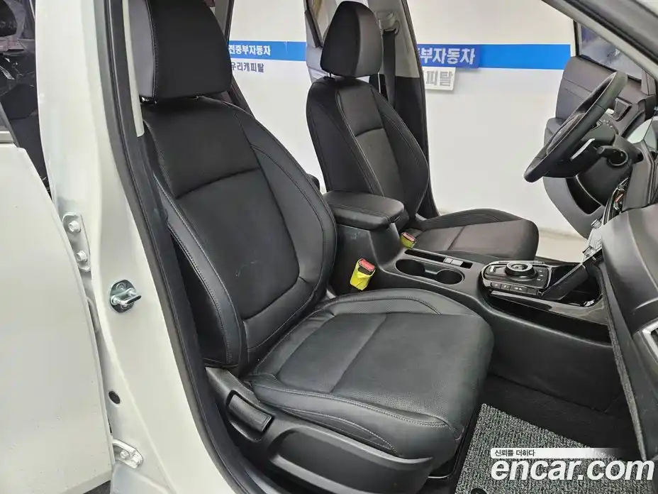 Kia Seltos 2025 1.6 гидро в Москве № 2050685, фото 9
