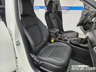 Kia Seltos 2025 1.6 гидро в Москве № 2050685, миниатюра 9