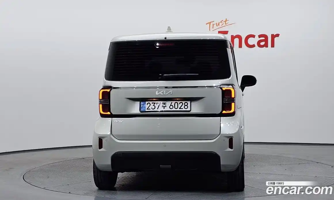 Kia Ray 2023 1.0 гидро в Москве № 2050741, фото 4