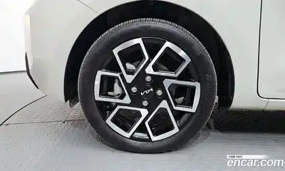 Kia Ray 2023 1.0 гидро в Москве № 2050741, миниатюра 5
