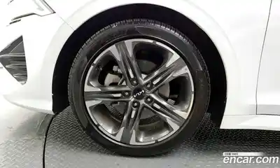Kia K5 2022 2.0 гидро в Москве № 2050844, миниатюра 4