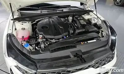 Kia K5 2022 2.0 гидро в Москве № 2050844, миниатюра 5