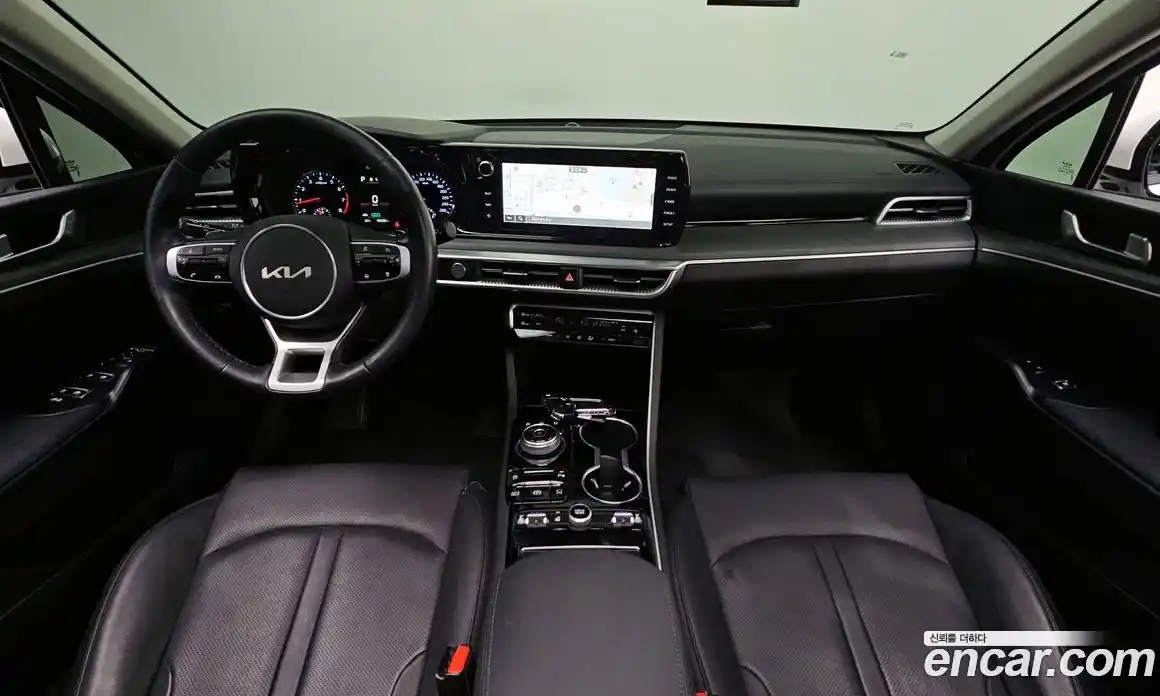 Kia K5 2022 2.0 гидро в Москве № 2050844, фото 9