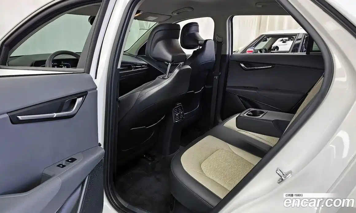 Kia Niro 2024 1.6 гидро в Москве № 2051130, фото 16