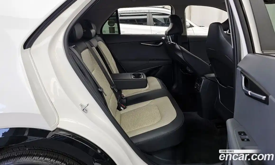 Kia Niro 2024 1.6 гидро в Москве № 2051130, фото 18