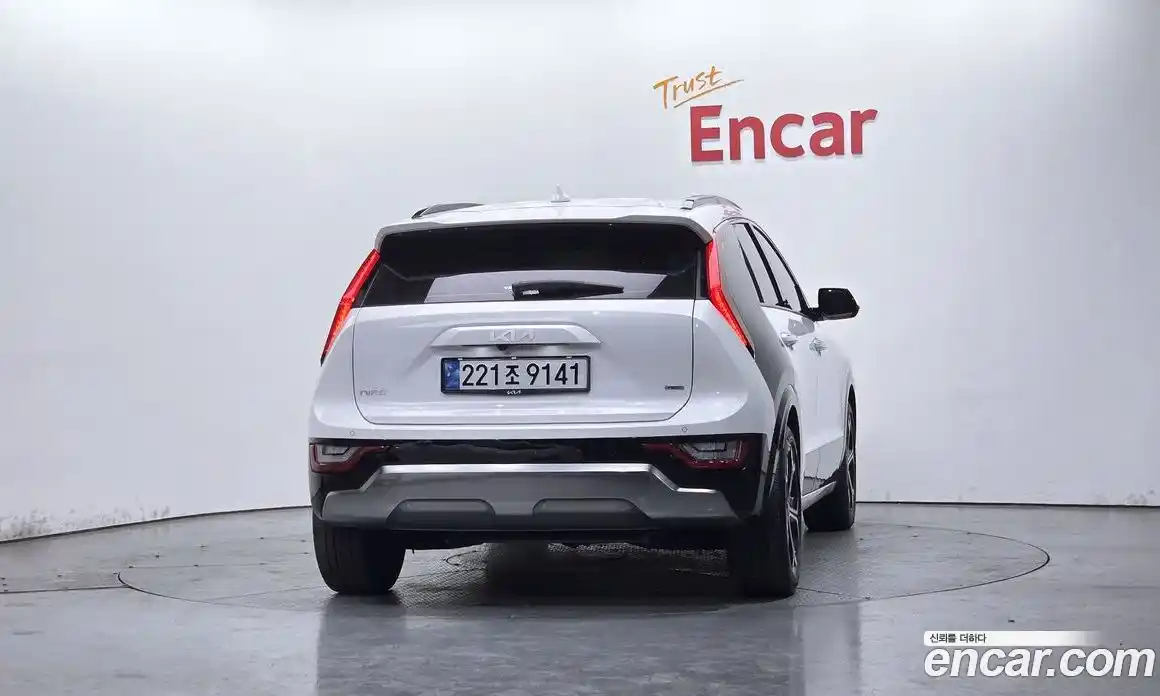 Kia Niro 2022 1.6 гидро в Москве № 2051277, фото 4
