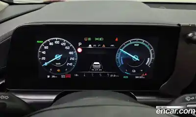 Kia Niro 2022 1.6 гидро в Москве № 2051277, миниатюра 8