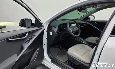 Kia Niro 2022 1.6 гидро в Москве № 2051277, миниатюра 10