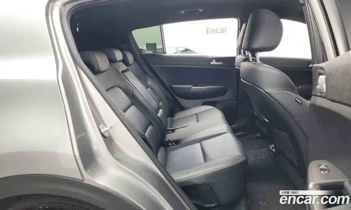 Kia Sportage 2020 2.0 гидро в Москве № 2051349, фото 17