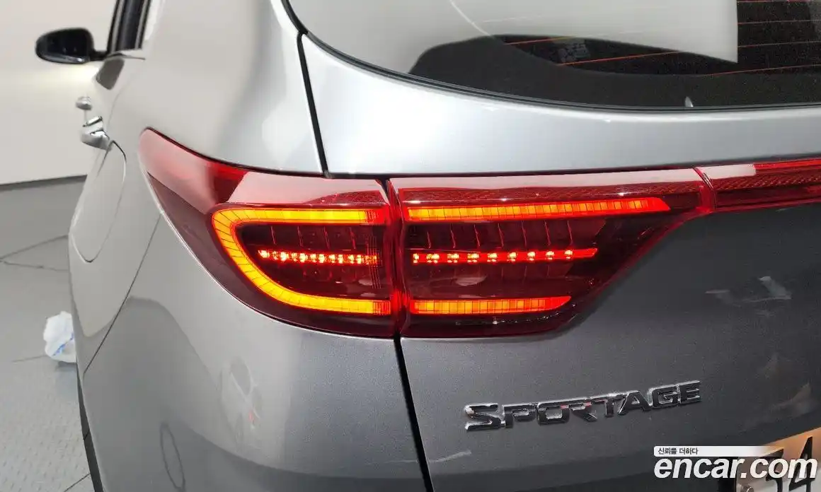 Kia Sportage 2020 2.0 гидро в Москве № 2051349, фото 9