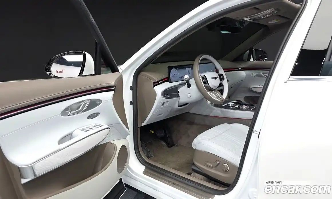 Genesis GV70 2025 2.5 гидро в Москве № 2051453, фото 13