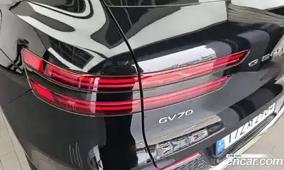 Genesis GV70 2022 2.5 гидро в Москве № 2051540, миниатюра 9