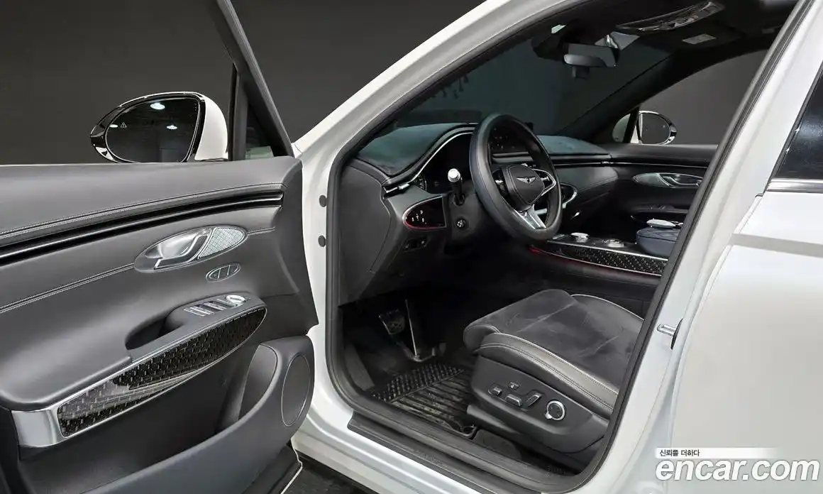 Genesis GV70 2021 2.5 гидро в Москве № 2051573, фото 12