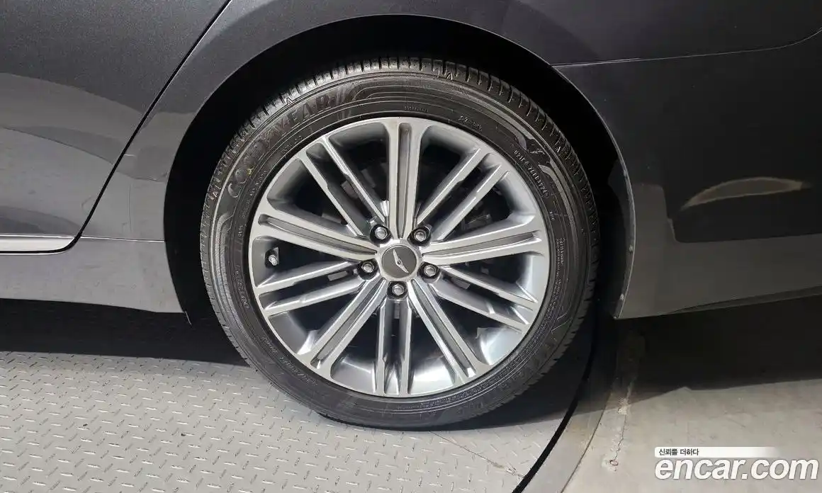 Genesis G80 2017 3.3 гидро в Москве № 2051580, фото 7