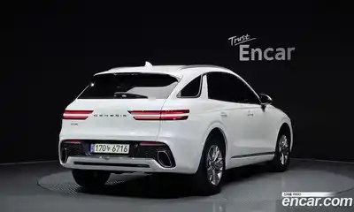 Genesis GV70 2022 2.5 гидро в Москве № 2051700, миниатюра 2