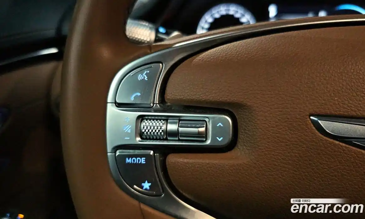 Genesis GV70 2022 2.5 гидро в Москве № 2051700, фото 31