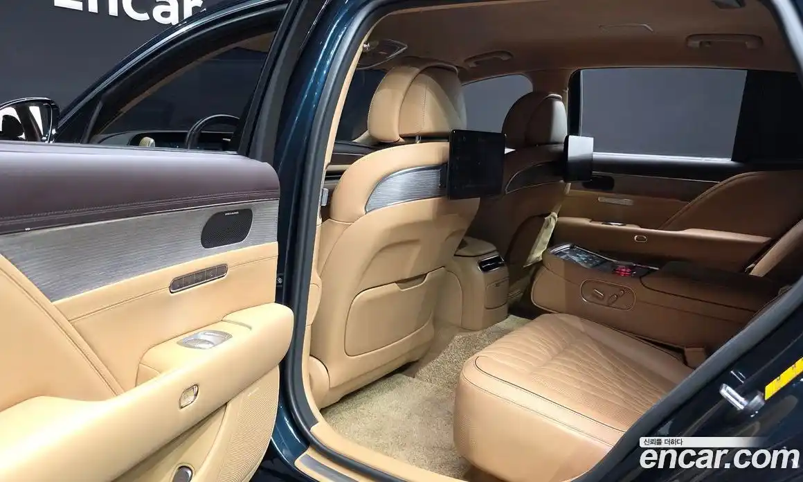 Genesis G90 2022 3.5 гидро в Москве № 2051725, фото 11