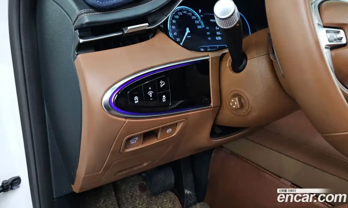 Genesis GV70 2021 2.5 гидро в Москве № 2051769, фото 24