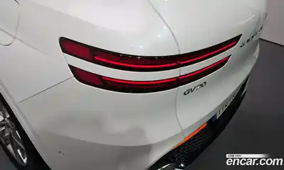Genesis GV70 2021 2.5 гидро в Москве № 2051769, миниатюра 9