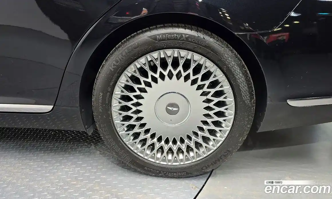 Genesis G90 2019 3.8 гидро в Москве № 2051780, фото 27