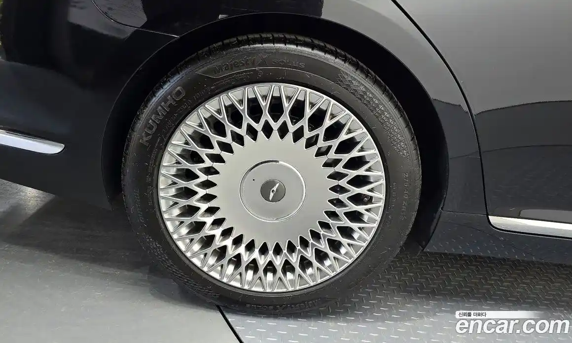 Genesis G90 2019 3.8 гидро в Москве № 2051780, фото 4