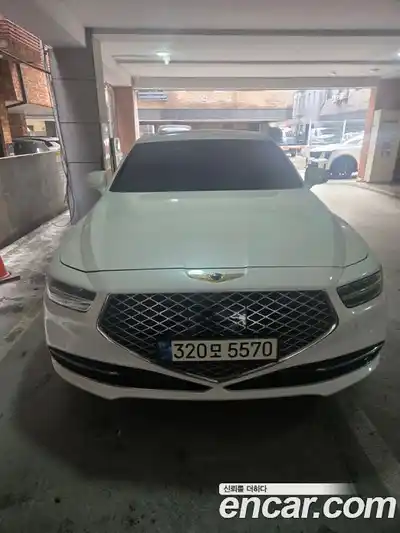 Genesis G90 3.3 T AWD Premium Luxury