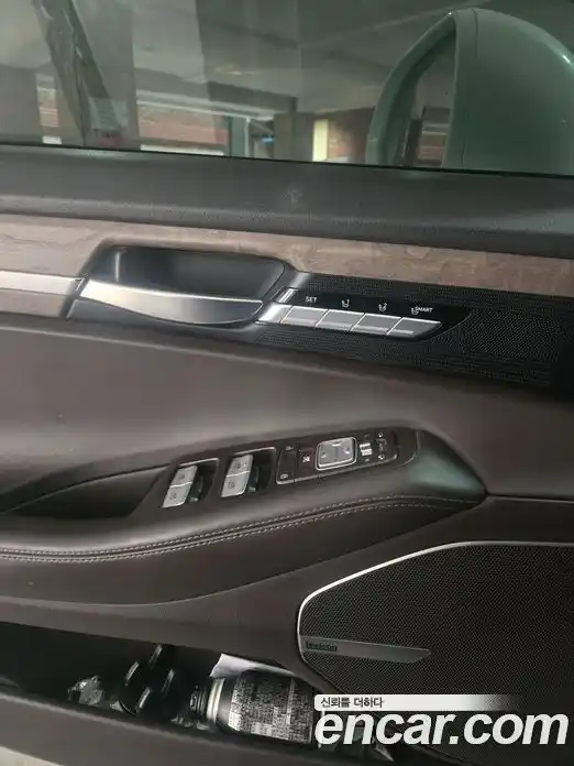Genesis G90 2018 3.3 гидро в Москве № 2051809, фото 11
