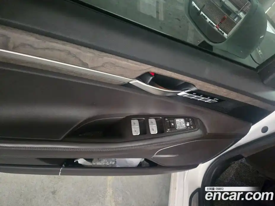 Genesis G90 2018 3.3 гидро в Москве № 2051809, фото 17