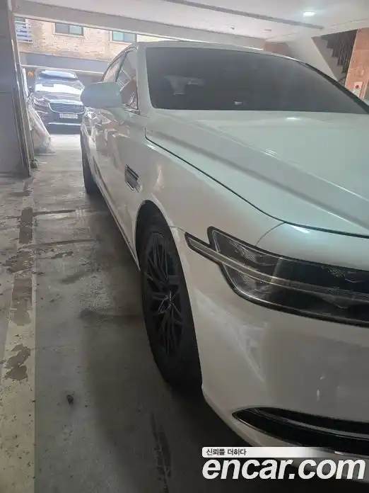 Genesis G90 2018 3.3 гидро в Москве № 2051809, фото 10