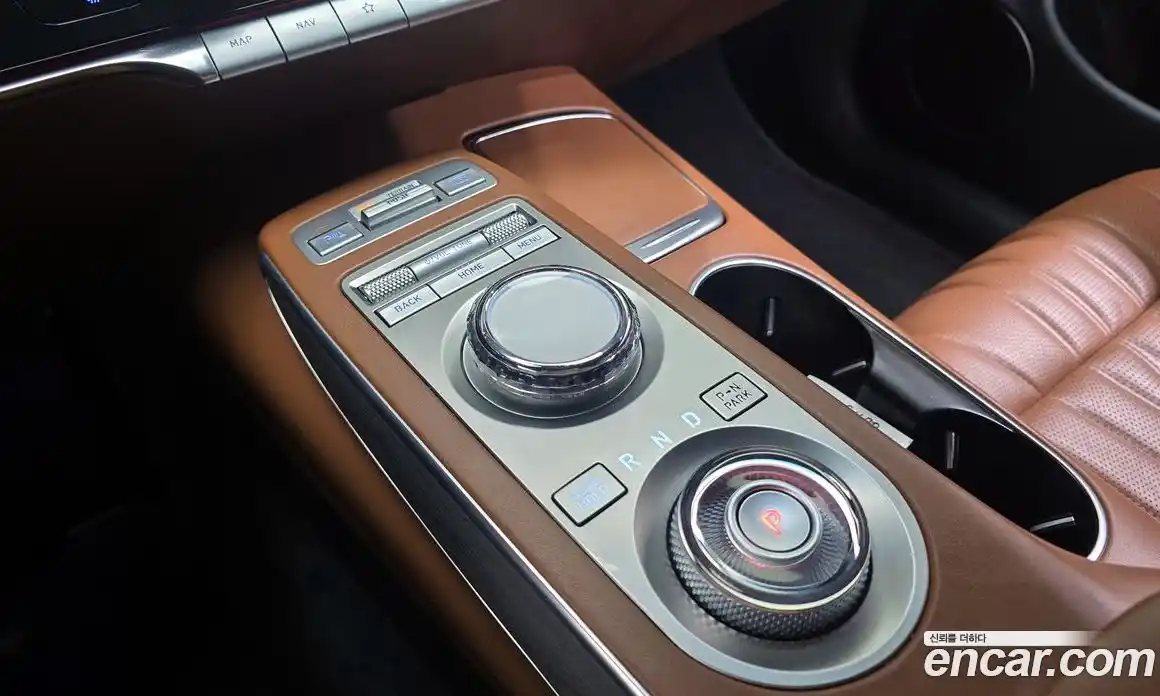 Genesis GV70 2021 2.5 гидро в Москве № 2051842, фото 12